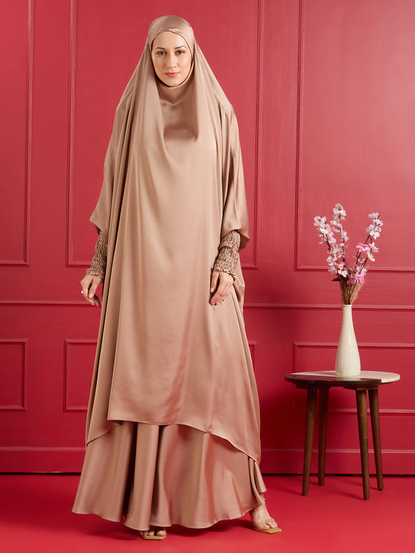 Noura Diamond Satin Jilbab – Caramel