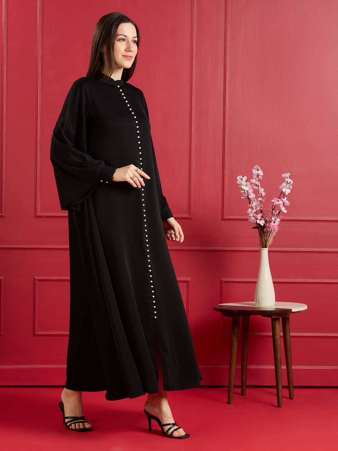 NORA PEARL ABAYA - JET BLACK