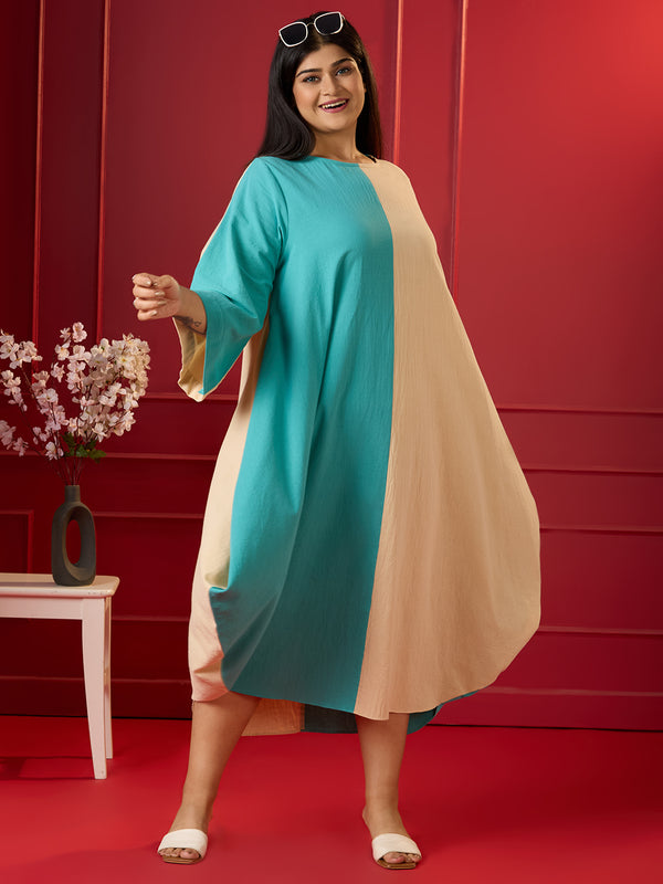BREEZE CONTRAST DRESS