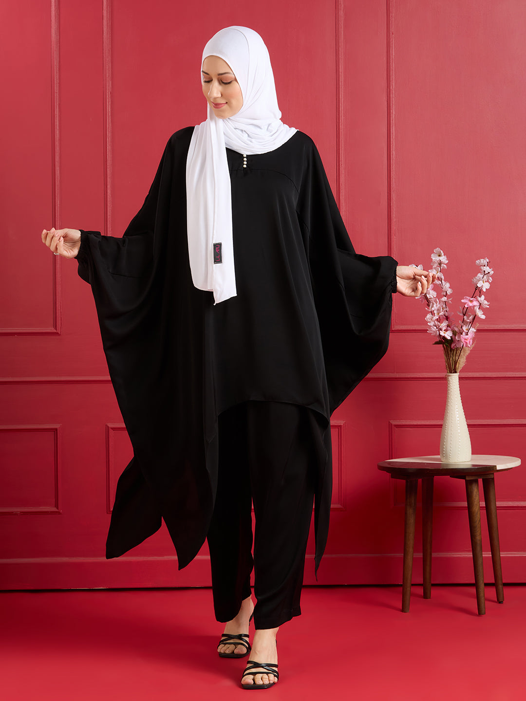 INAYA PEARL CORD SET - JET BLACK